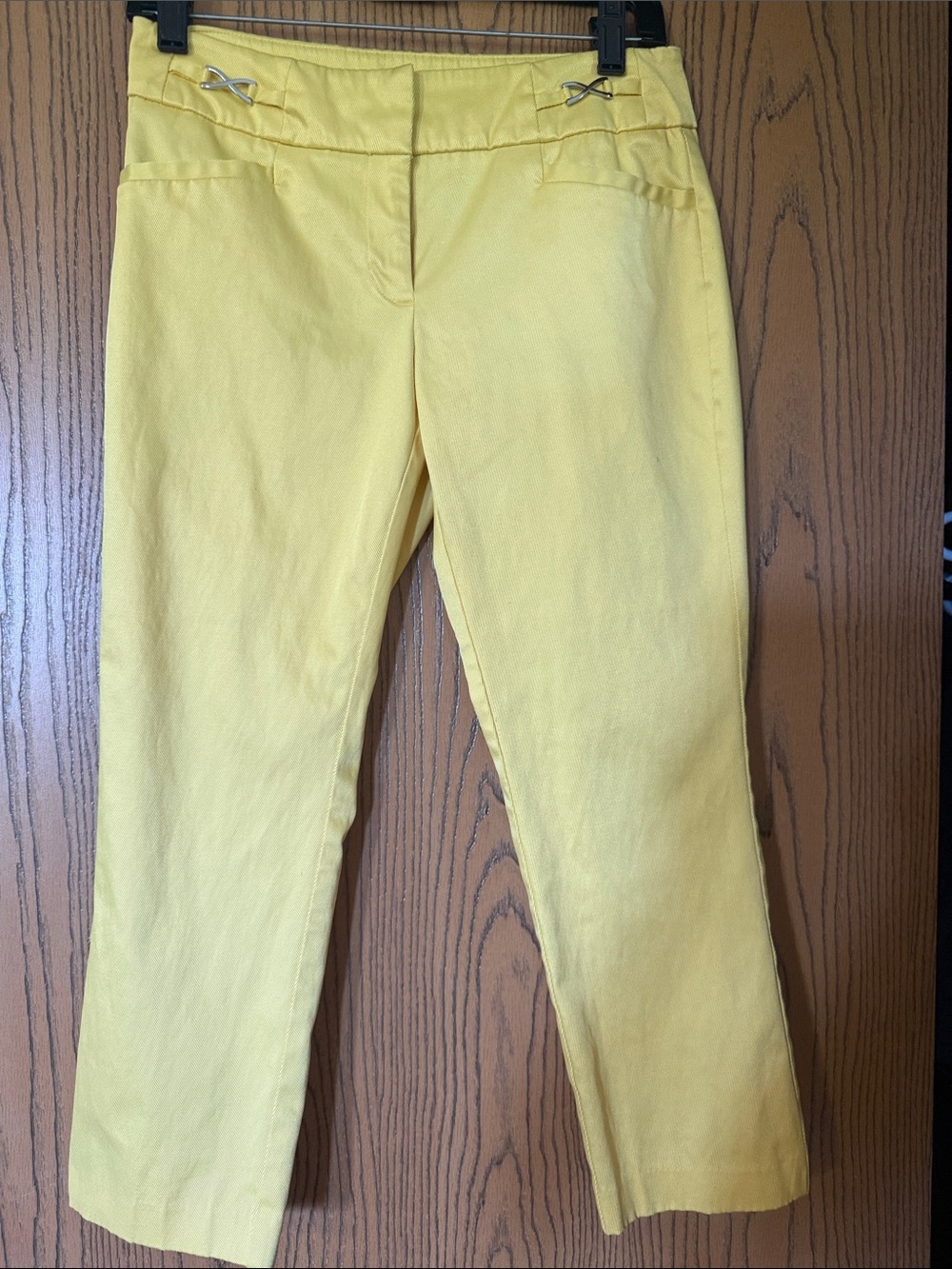 New York & Company Yellow Cropped Tapered Pants